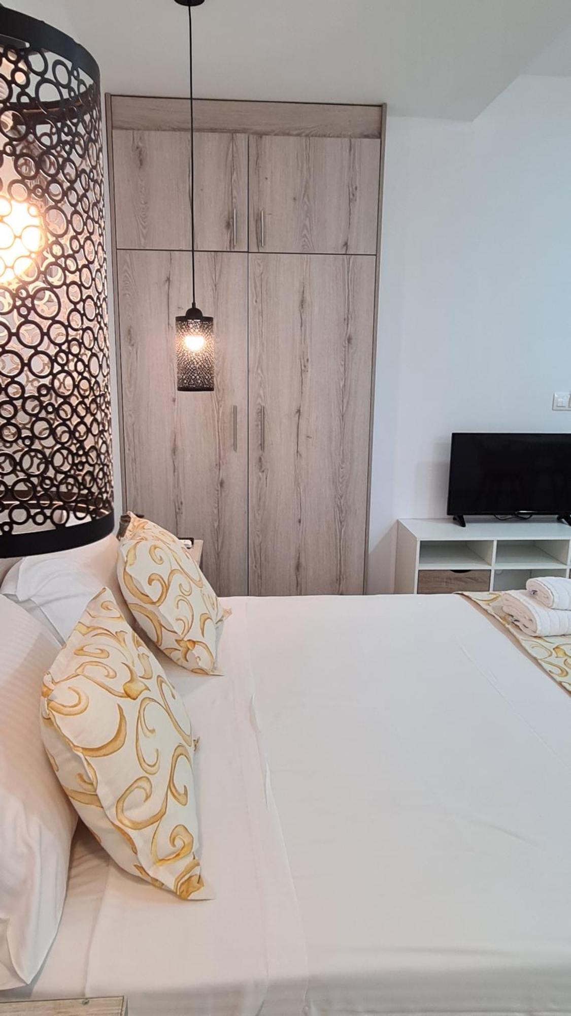 Elite Residence 칼라마키 외부 사진